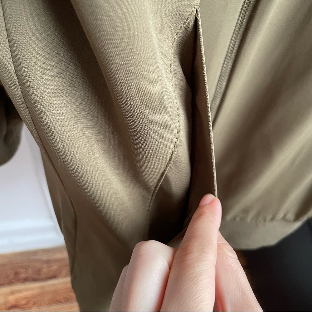Forever 21 Oversized Olive Green Bomber Jacket - Picture 4 of 11